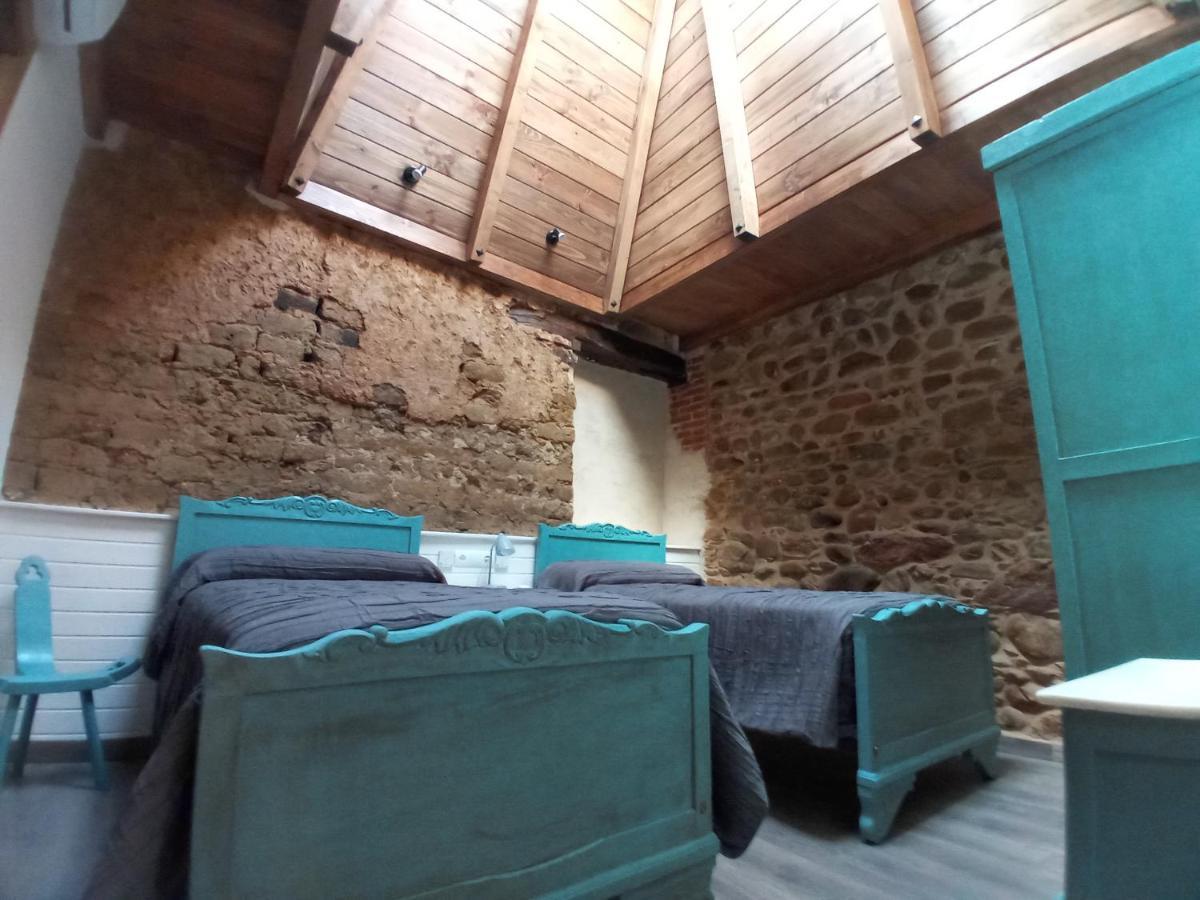 Hostal La Medina De Camponaraya Esterno foto