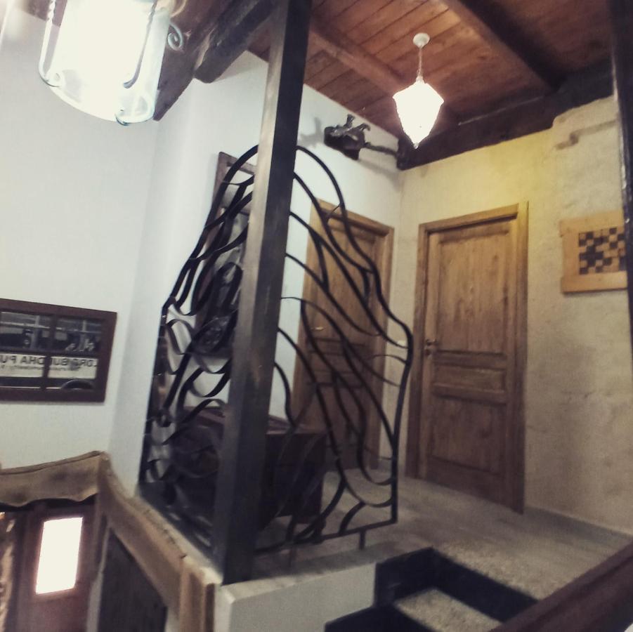 Hostal La Medina De Camponaraya Esterno foto