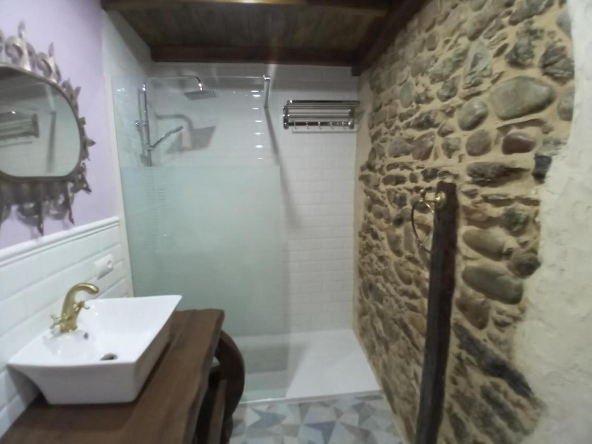 Hostal La Medina De Camponaraya Esterno foto