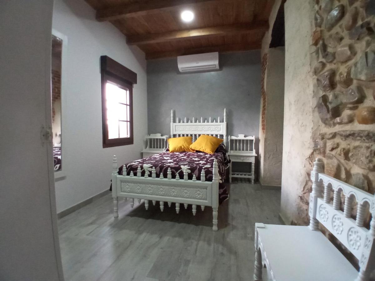 Hostal La Medina De Camponaraya Esterno foto
